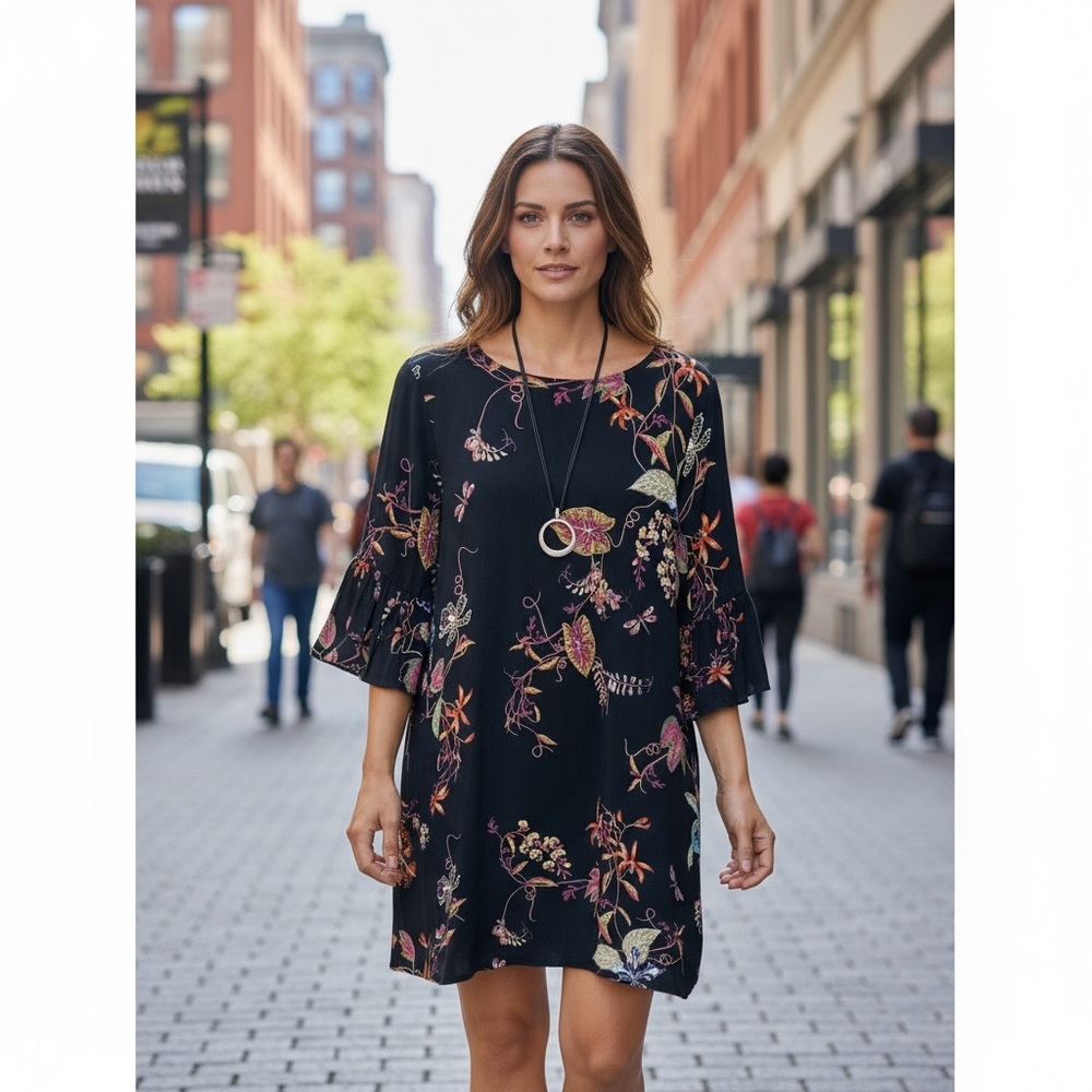 H & M dress black floral size 8 , NWT